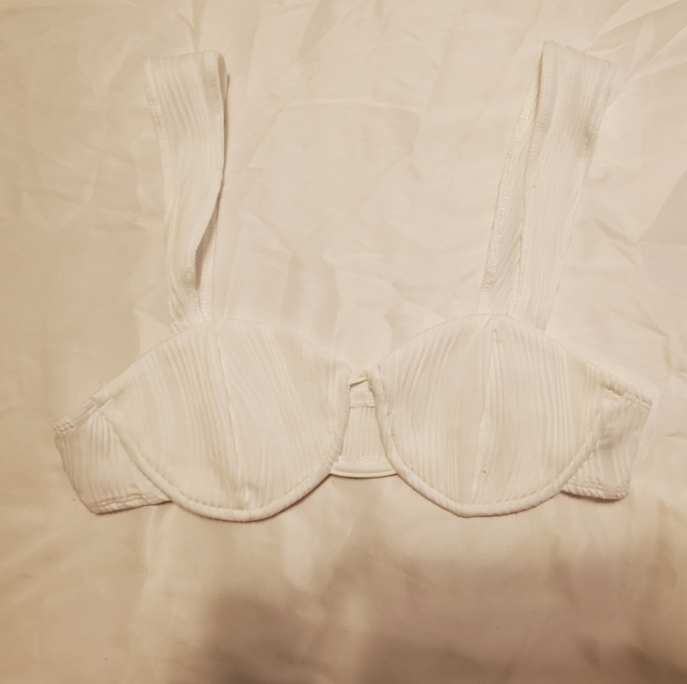 SHEIN White Seamless Bra Intimates Sleepwear